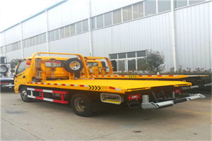 江海附近拖车救援搭电