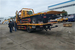 江海同城汽车补胎